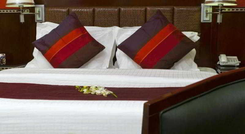 Fortune Hotel Apartments Abu Dhabi Exterior photo